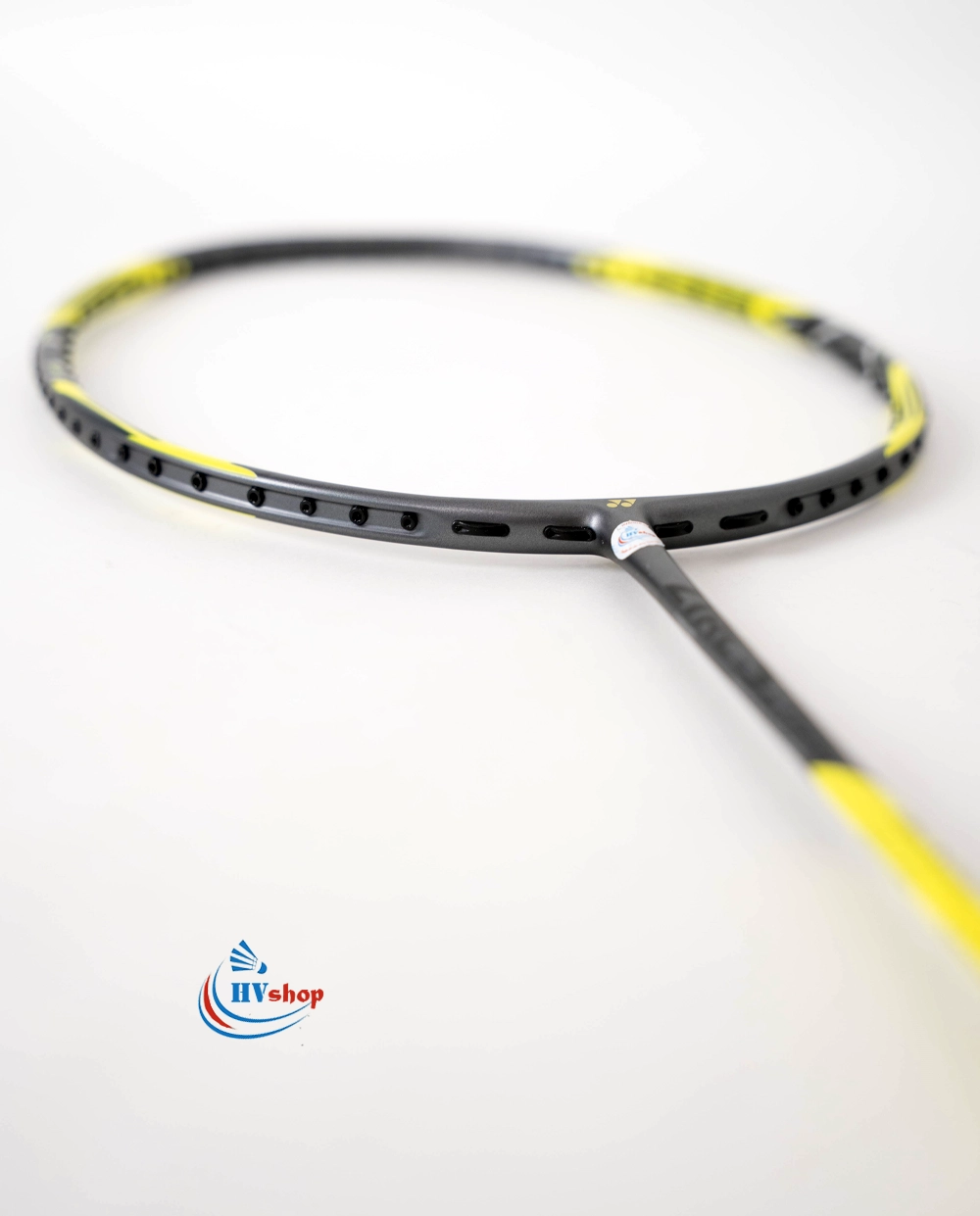 Yonex Arcsaber 7 Pro - khớp chữ T