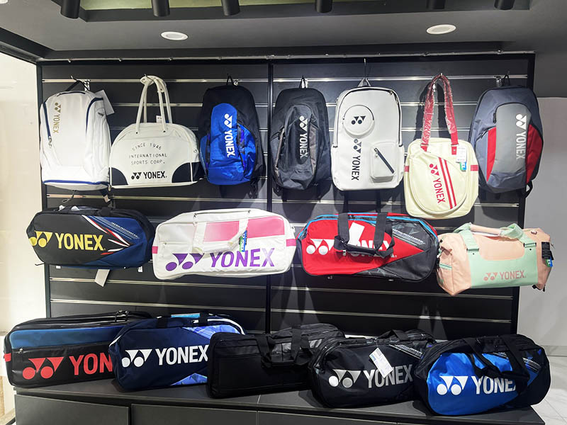 HVShop địa chỉ mua túi đựng vợt cầu lông đẹp với giá cả hợp lí