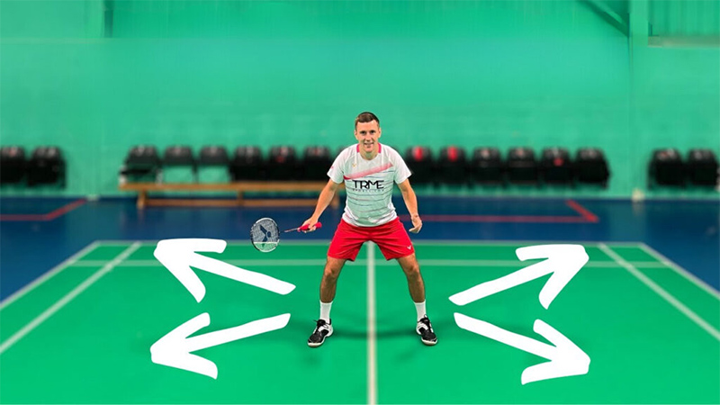 Cách tập phản xạ trong cầu lông bằng cách di chuyển 8 góc sân