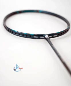 Yonex Nanoflare 800 Tour - lỗ gen vợt