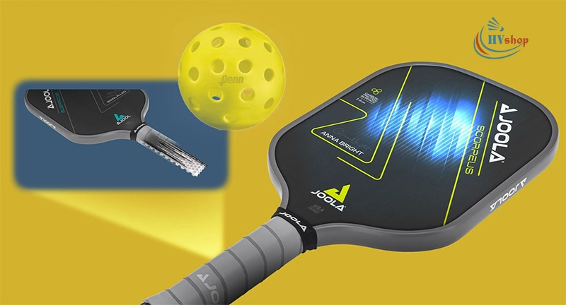 Giá vợt pickleball còn được quyết định bởi thương hiệu, chất lượng