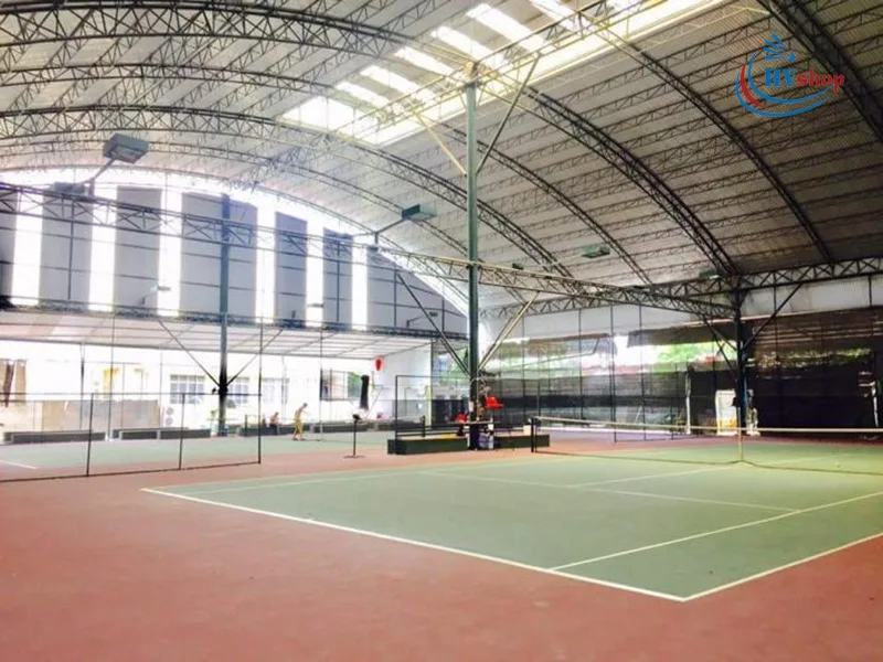 Sân Pickleball Bưu điện Đà Nẵng được thiết kế với khuôn viên rộng rãi, sạch đẹp