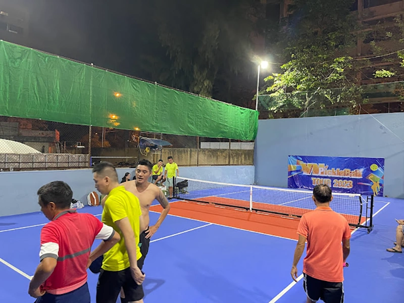 sân pickleball Hà Nội Bách khoa 