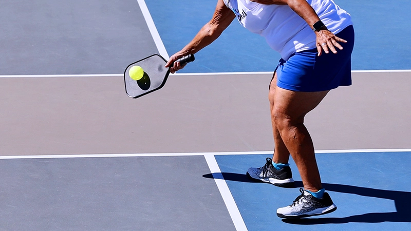 Kỹ thuật dink pickleball forehand