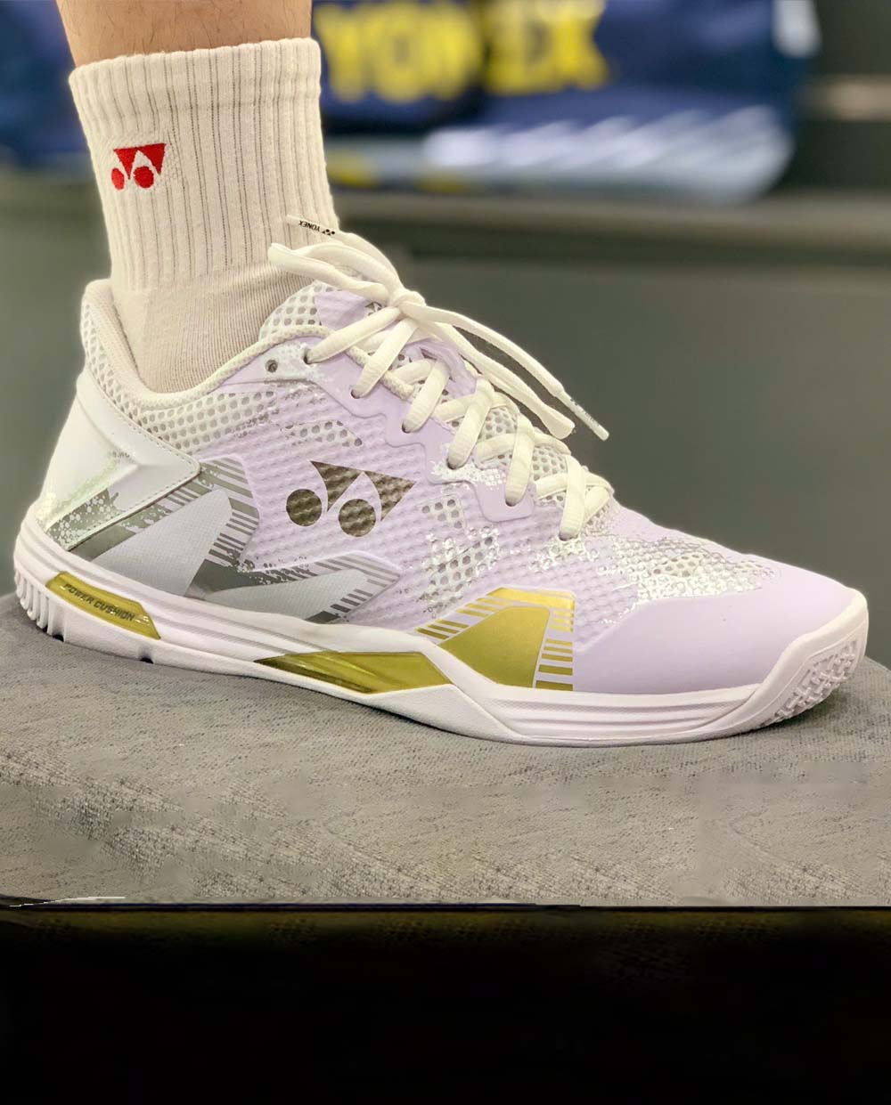 Yonex Eclipsion Z3 Trắng Vàng