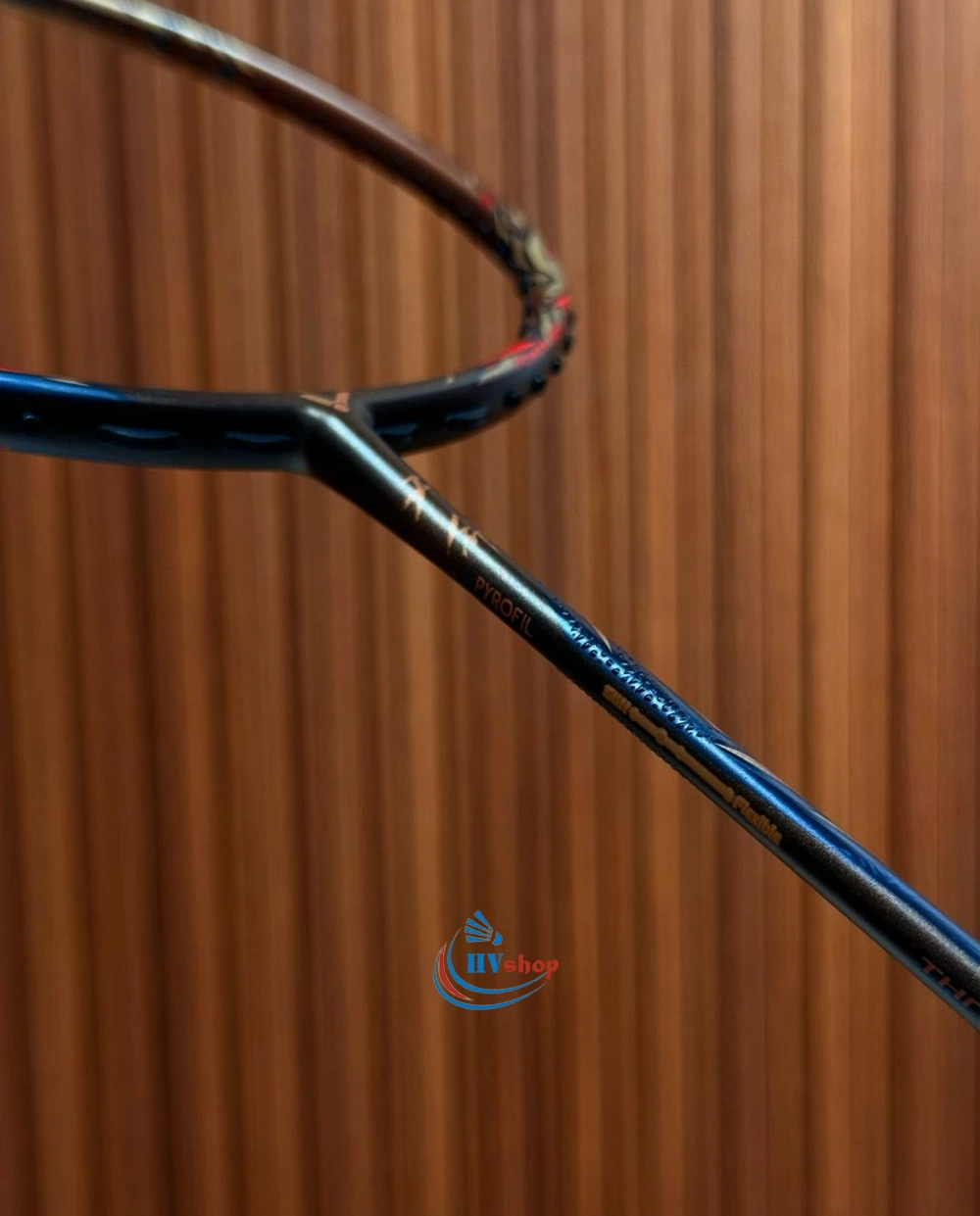 Victor Thruster Ryuga Wukong - khớp chữ T Victor Thruster Ryuga Wukong - khớp chữ T