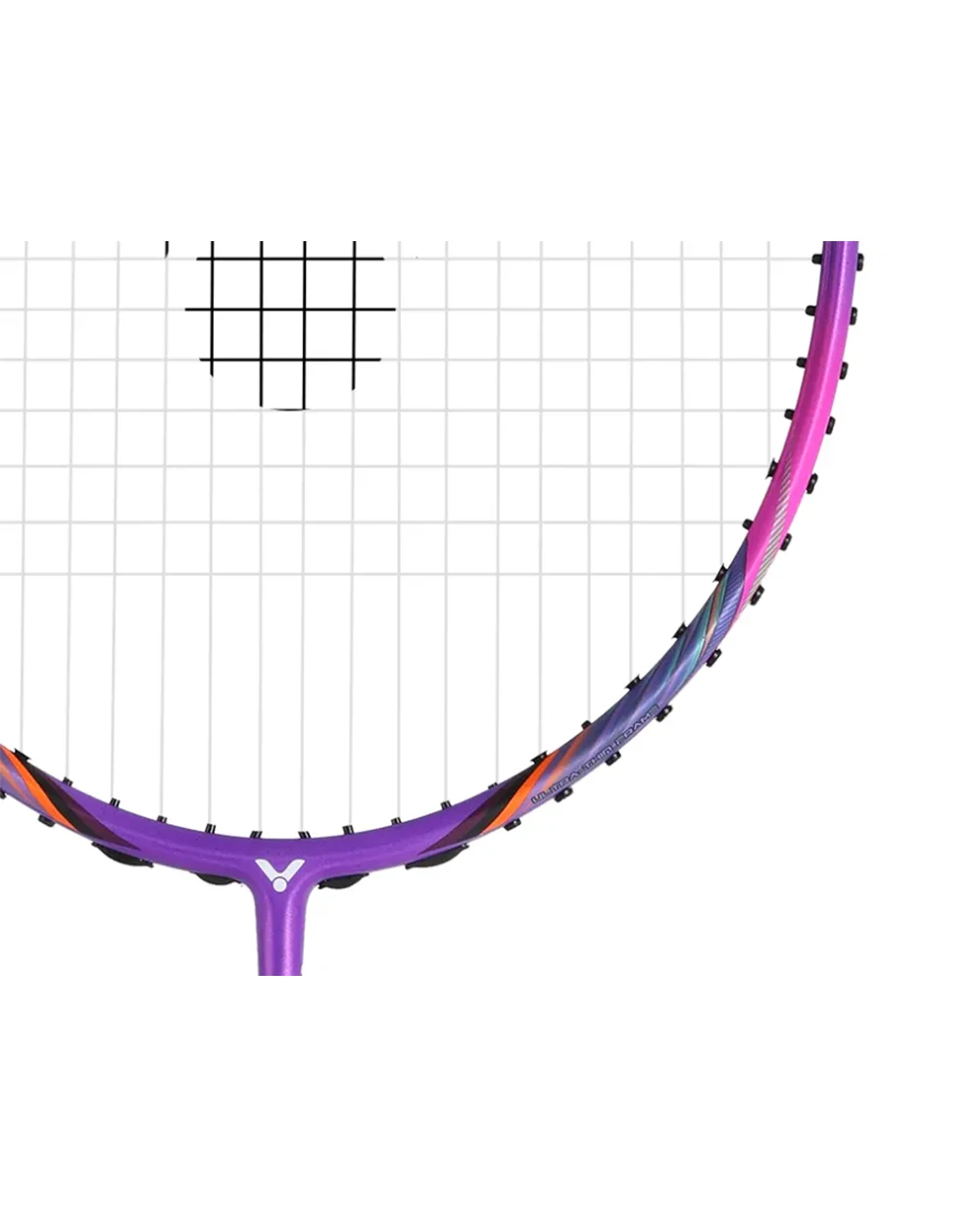 Thiết kế khung siêu mỏng Ultra-Thin Frame trên vợt Victor ARS 33H giúp tăng tốc độ vung vợt.