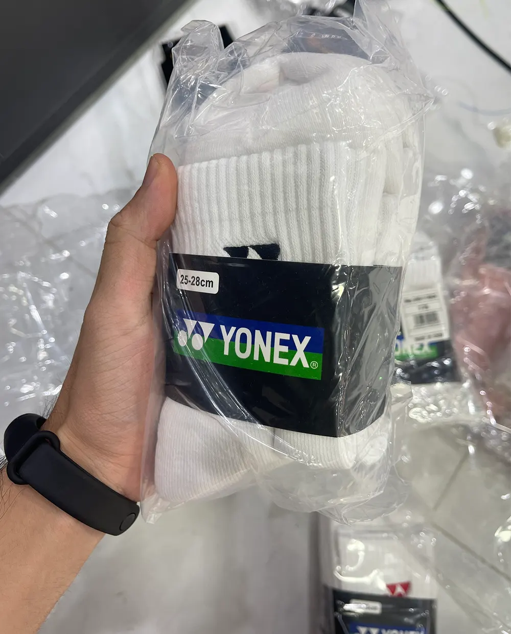tat-cau-long-yonex-cao-co-3in1-cao-cap Đen