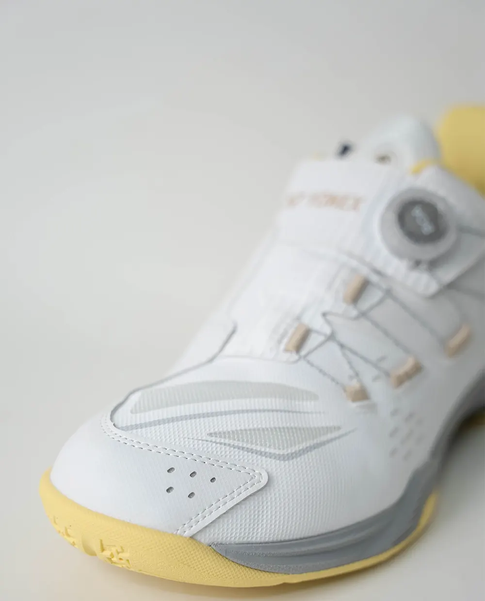 Giày cầu lông Yonex 88 Dial 3 2026