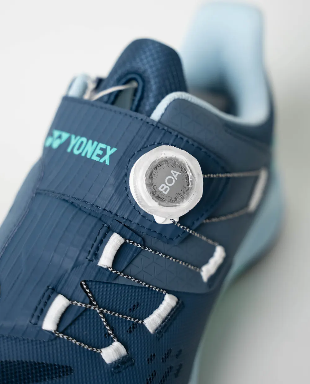Giày cầu lông Yonex 88 Dial 3 Wide 2026